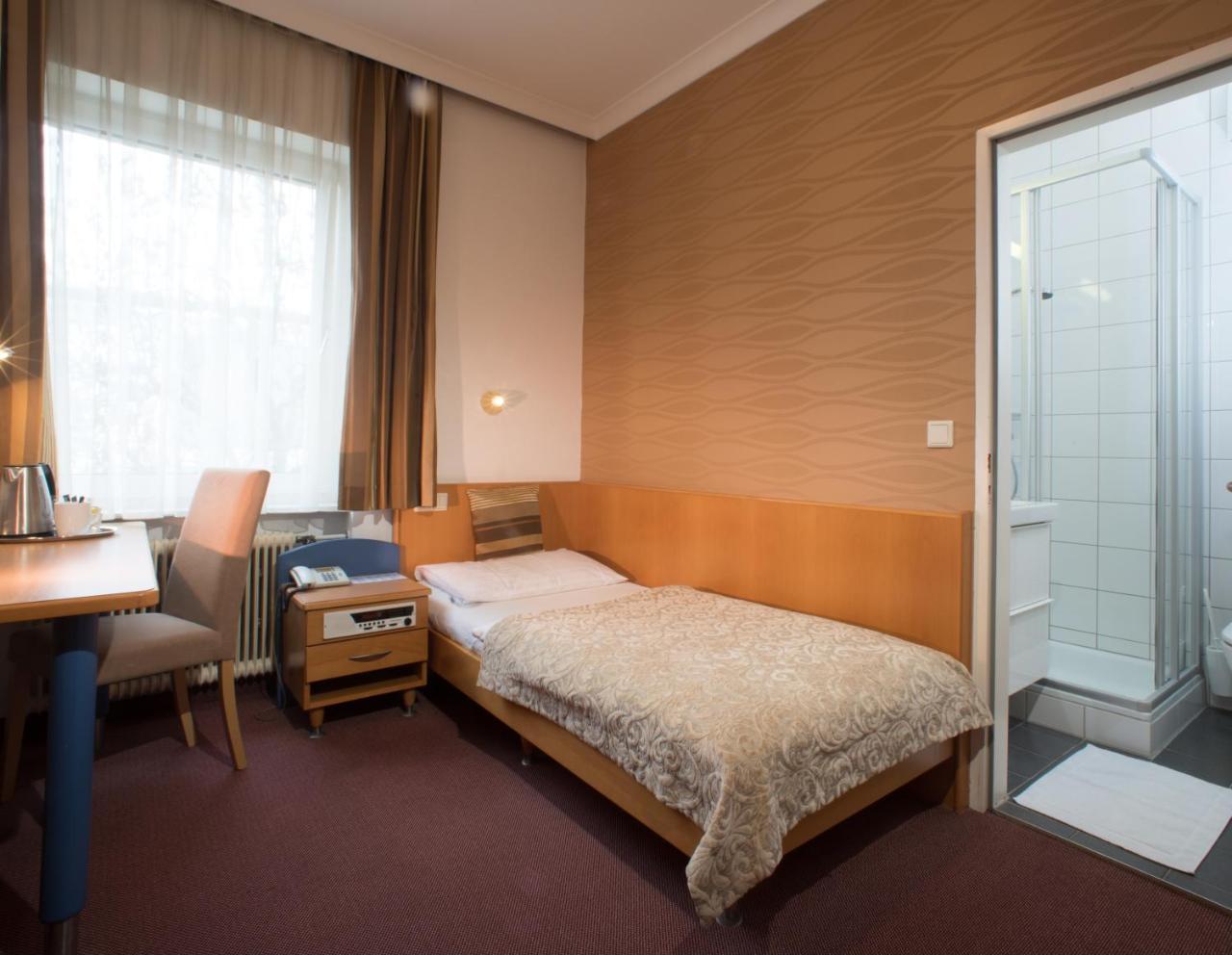 Hotel Geyer Κλάγκενφουρτ Εξωτερικό φωτογραφία