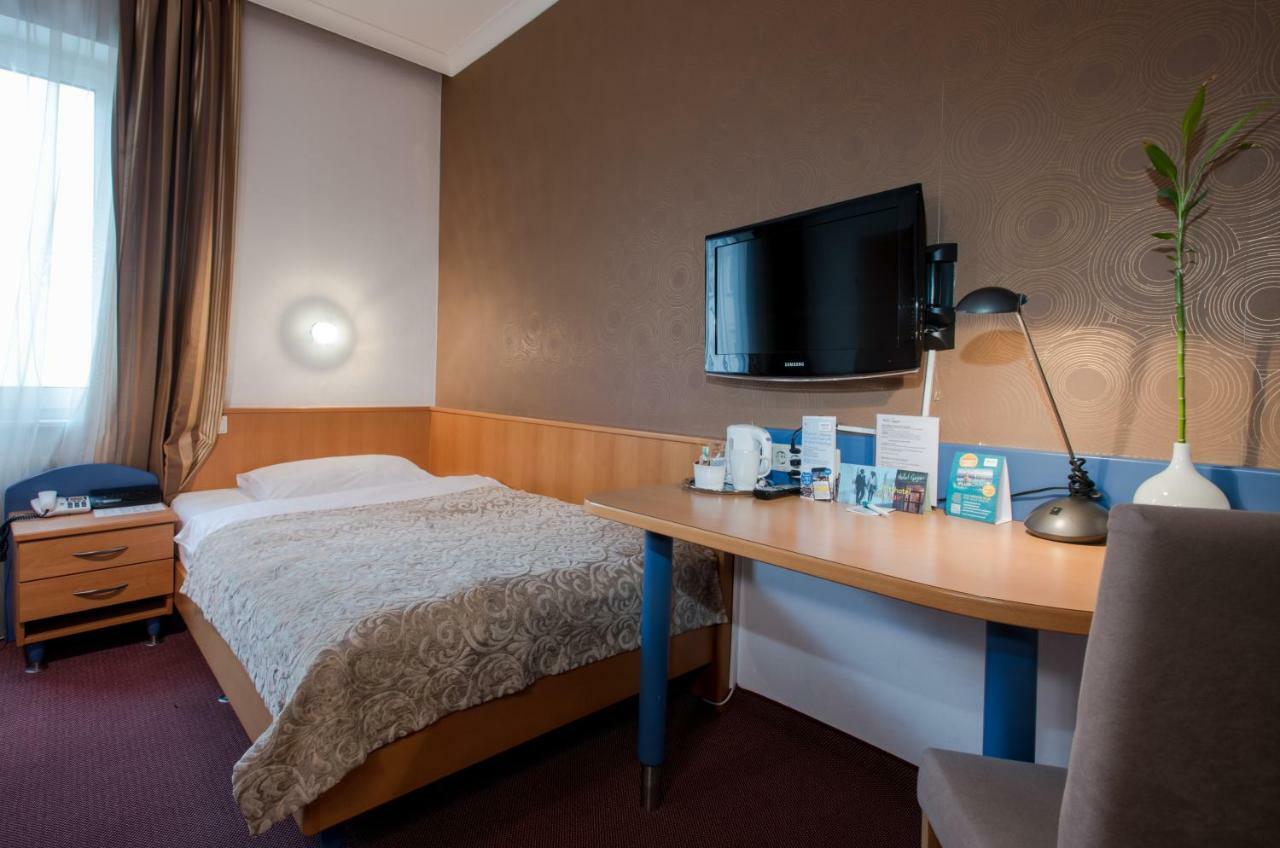 Hotel Geyer Κλάγκενφουρτ Εξωτερικό φωτογραφία